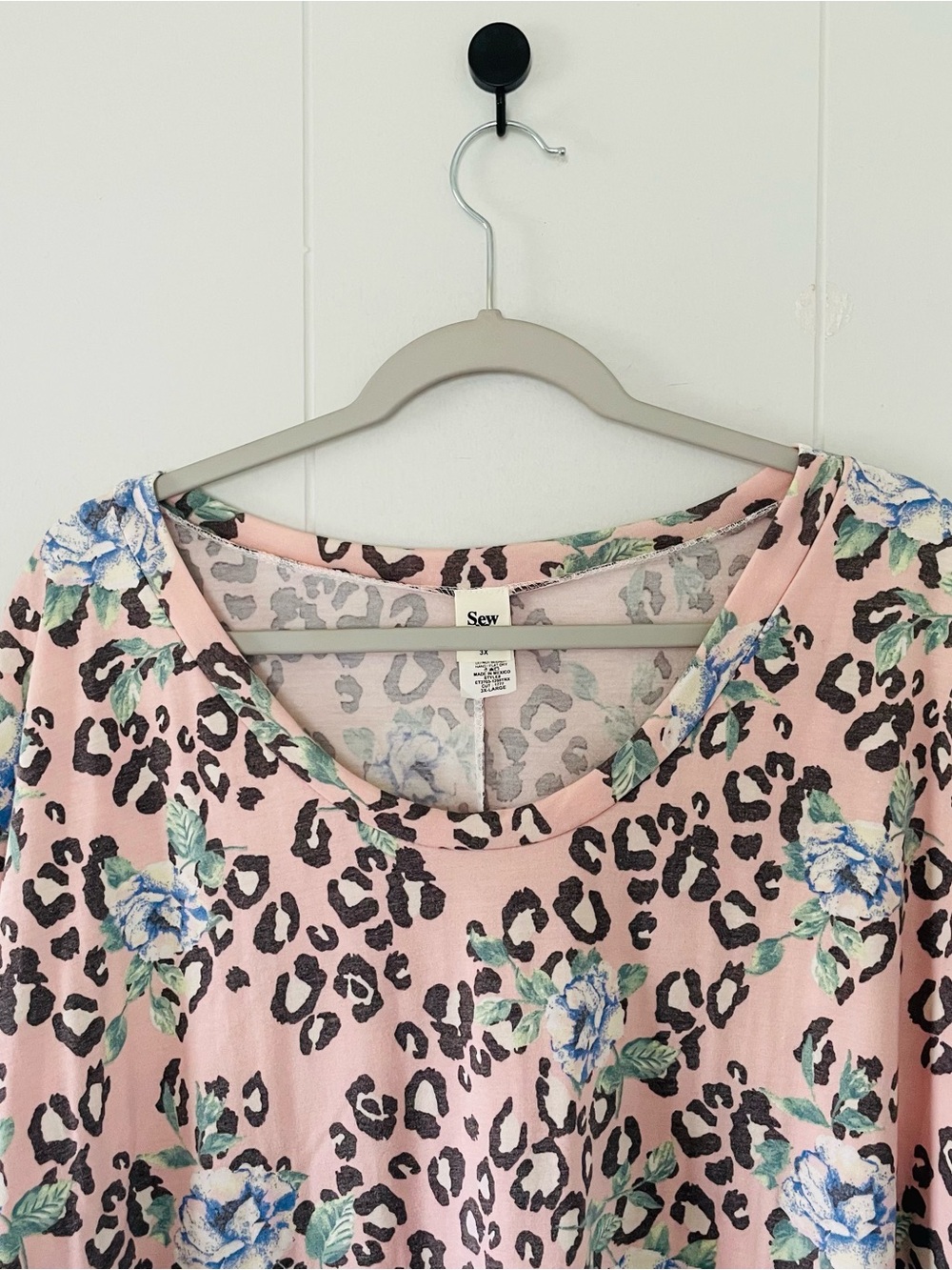 Sew In Love Pink Floral & Leopard Scoop Neck Tee - Picture 2 of 10